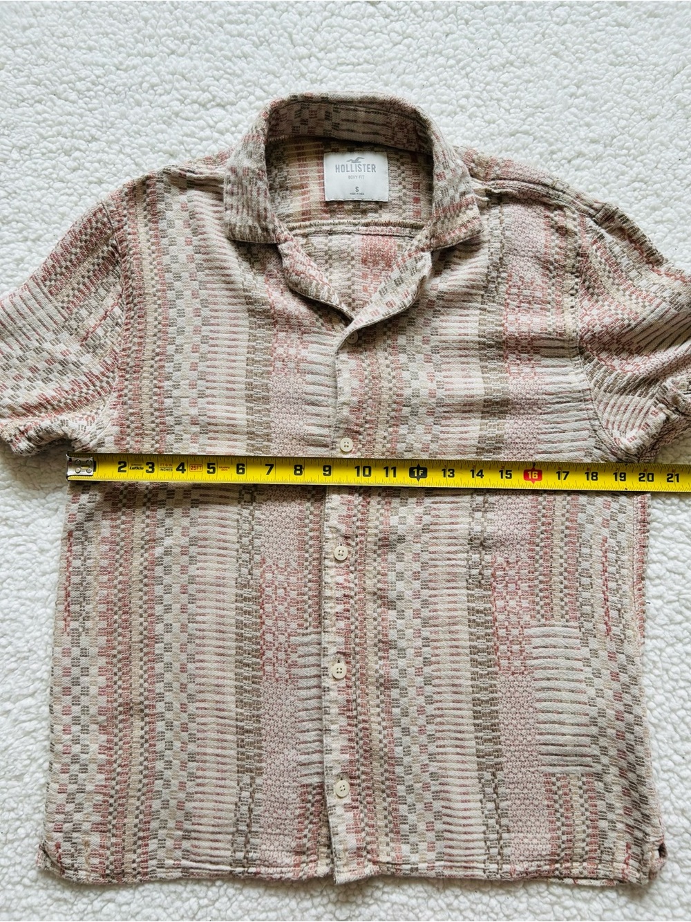 Hollister Short Sleeve Button-Up Shirt - Picture 6 of 8